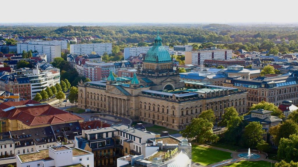 Akademische Unterstützung für beschäftigte Studierende
